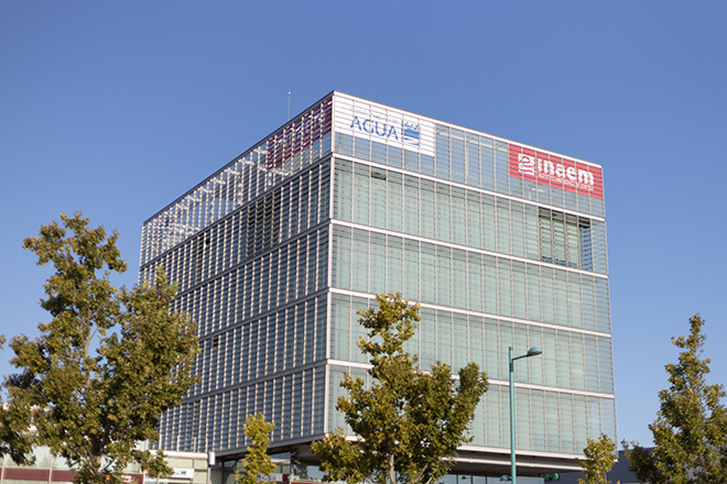 Edificio Instituto Aragonés de Empleo en Zaragoza