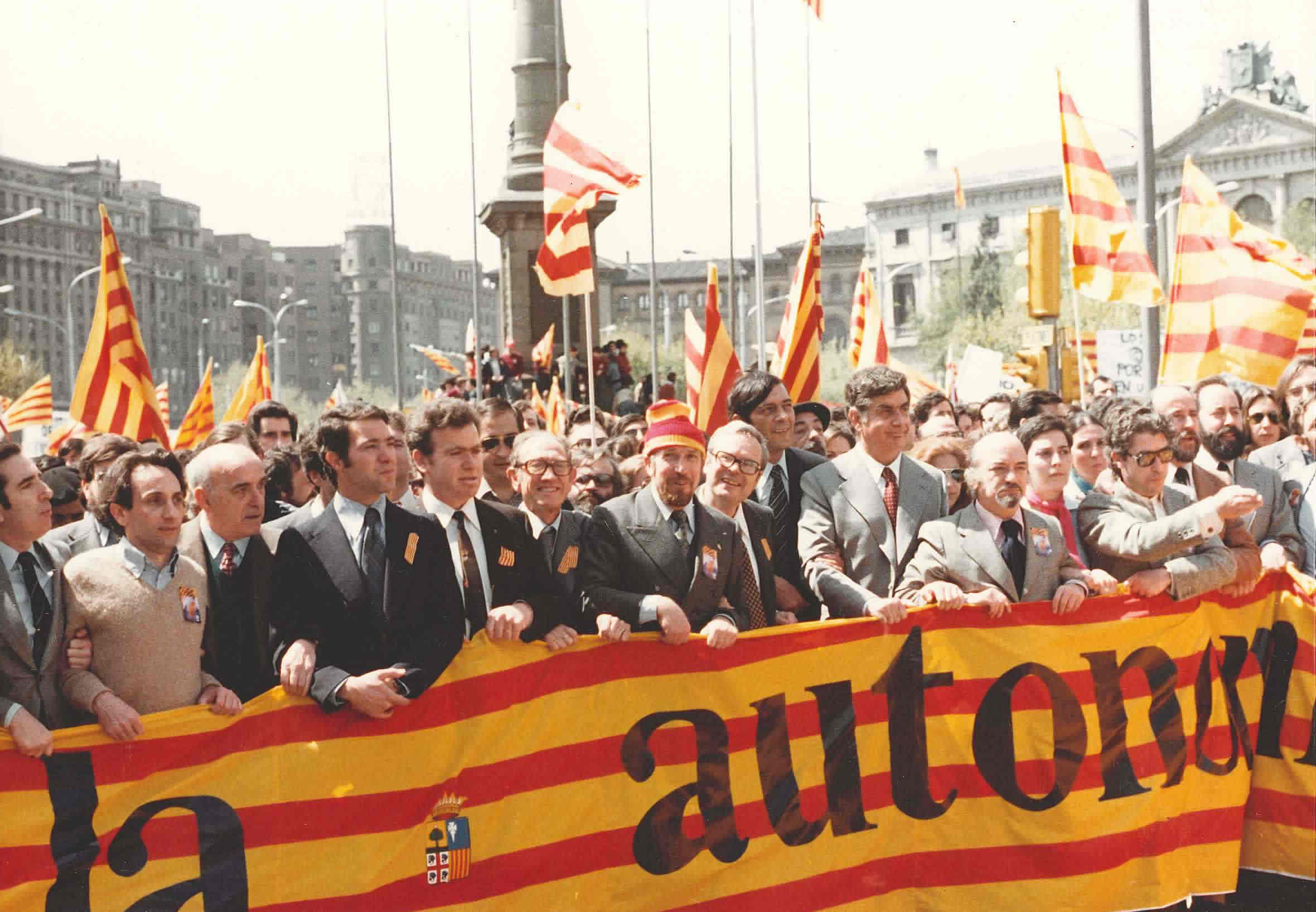Foto de la manifestación por la Autonomía de Aragón en 1978