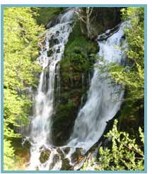 Fuente de Fornos. Río Irués.