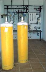 Imagen que muestra la parte de una planta de tratamiento donde se produce el proceso de desinfección.