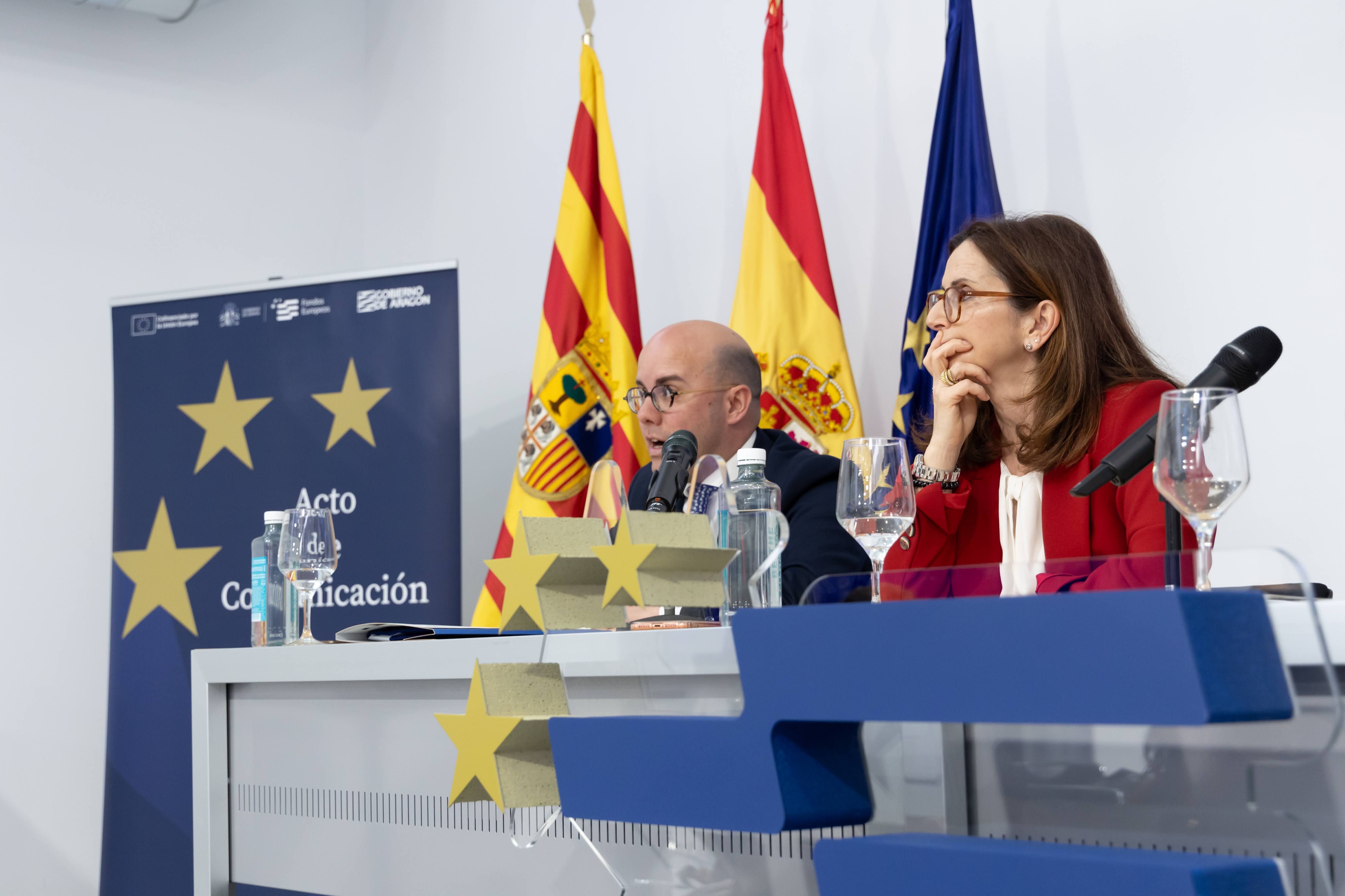 Directora General de Financiación y Fondos Europeos y Jefe de Servicio de Fondos Europeos