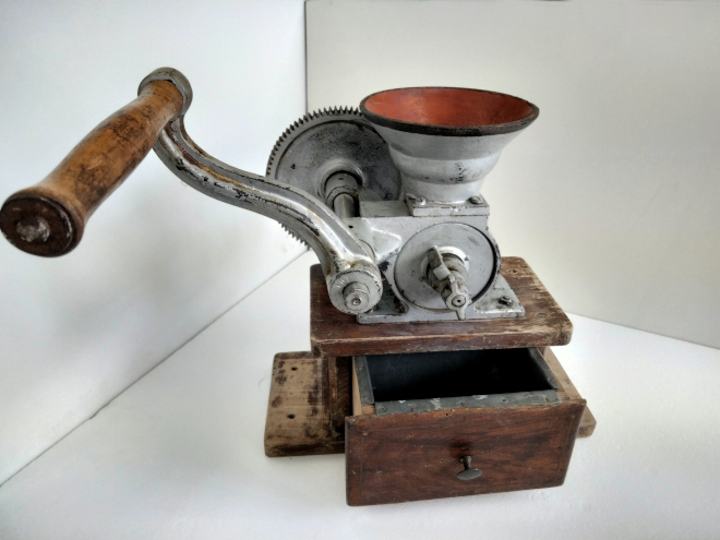 Capoladora manual de piensos