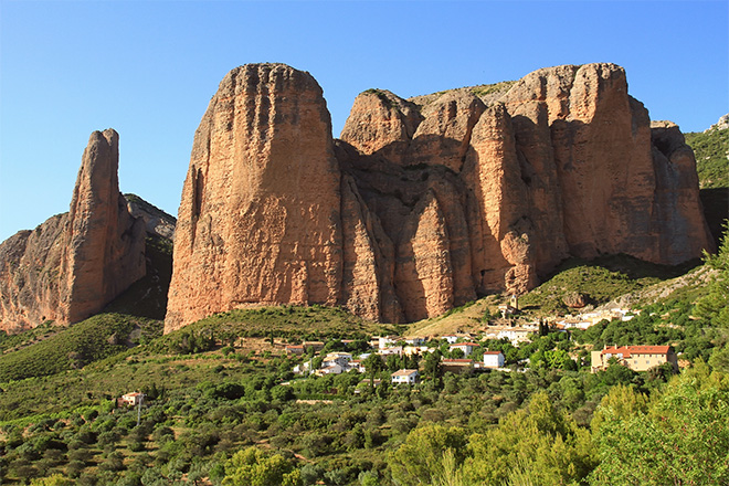 Los Mallos de Riglos