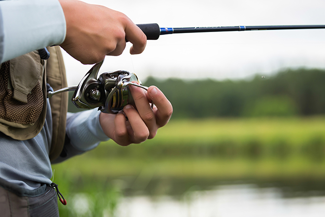 Hombre pescando