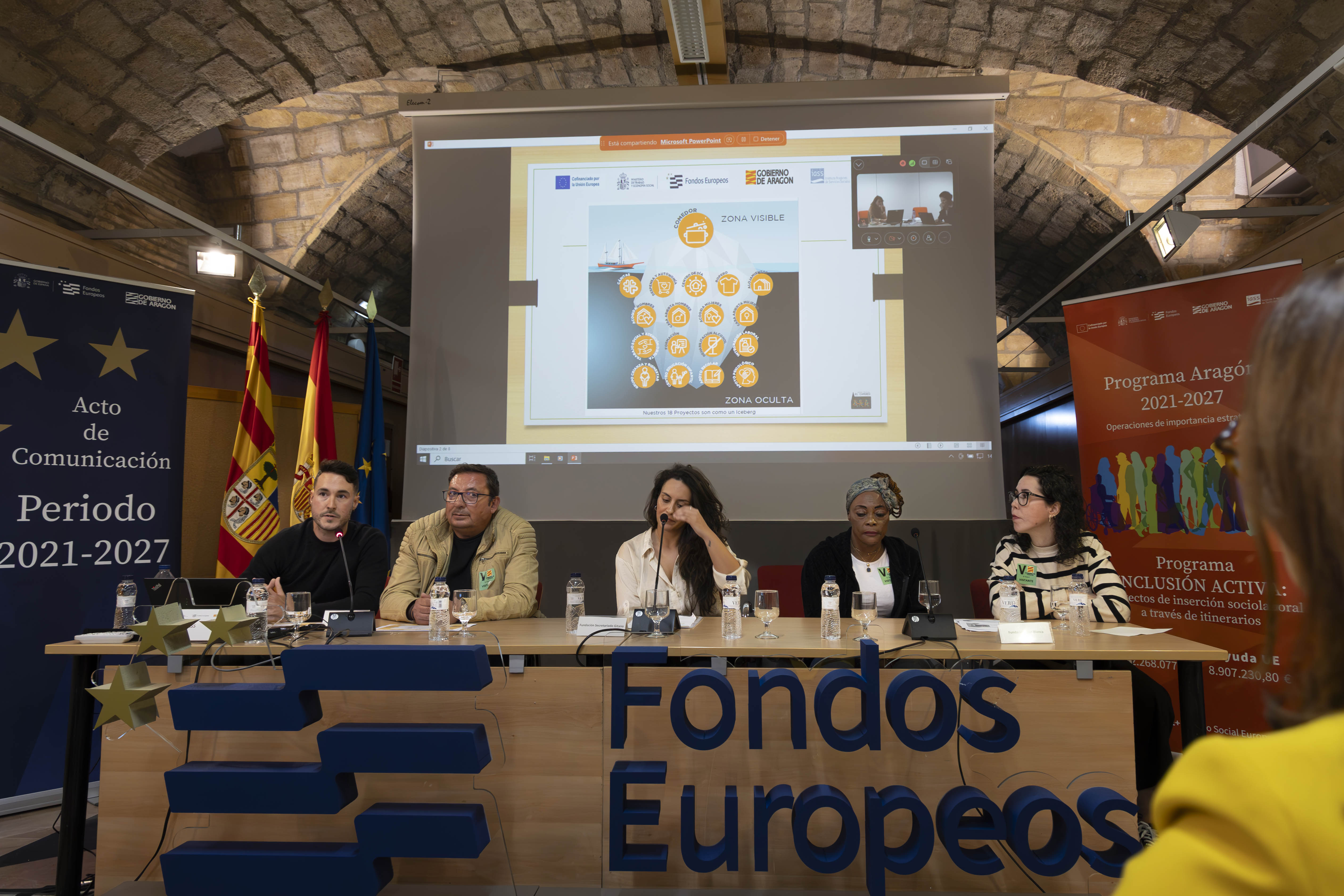 Representantes de entidades beneficiarias en su exposición